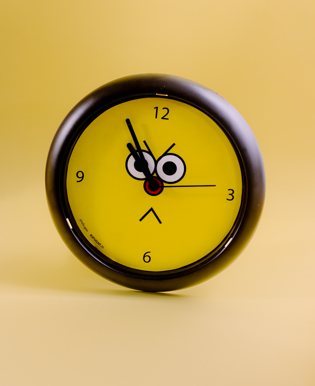 Força contínua ( Relógio de parede)